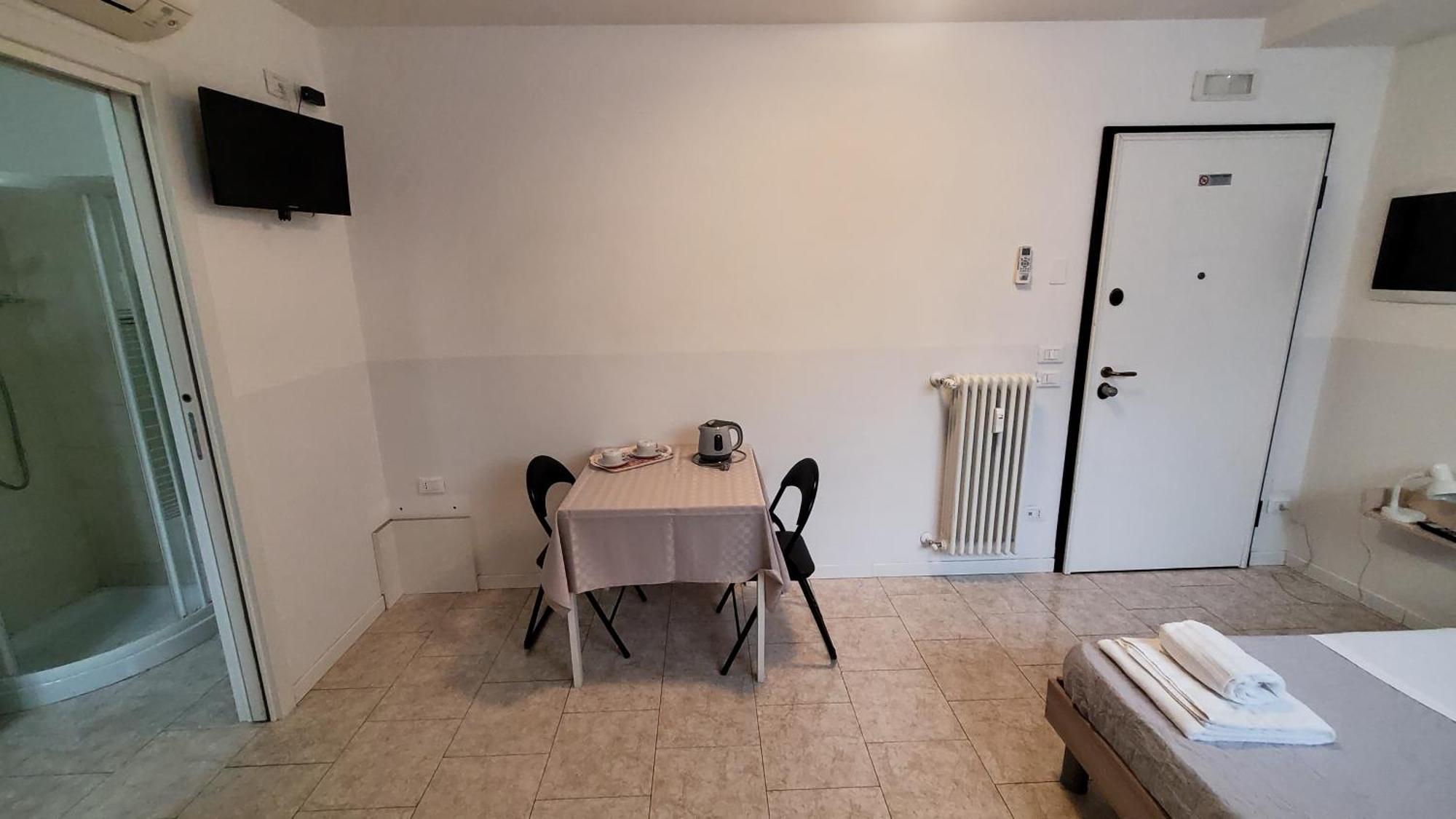 Hotel Hb Bonomelli 15 Bergamo Zewnętrze zdjęcie