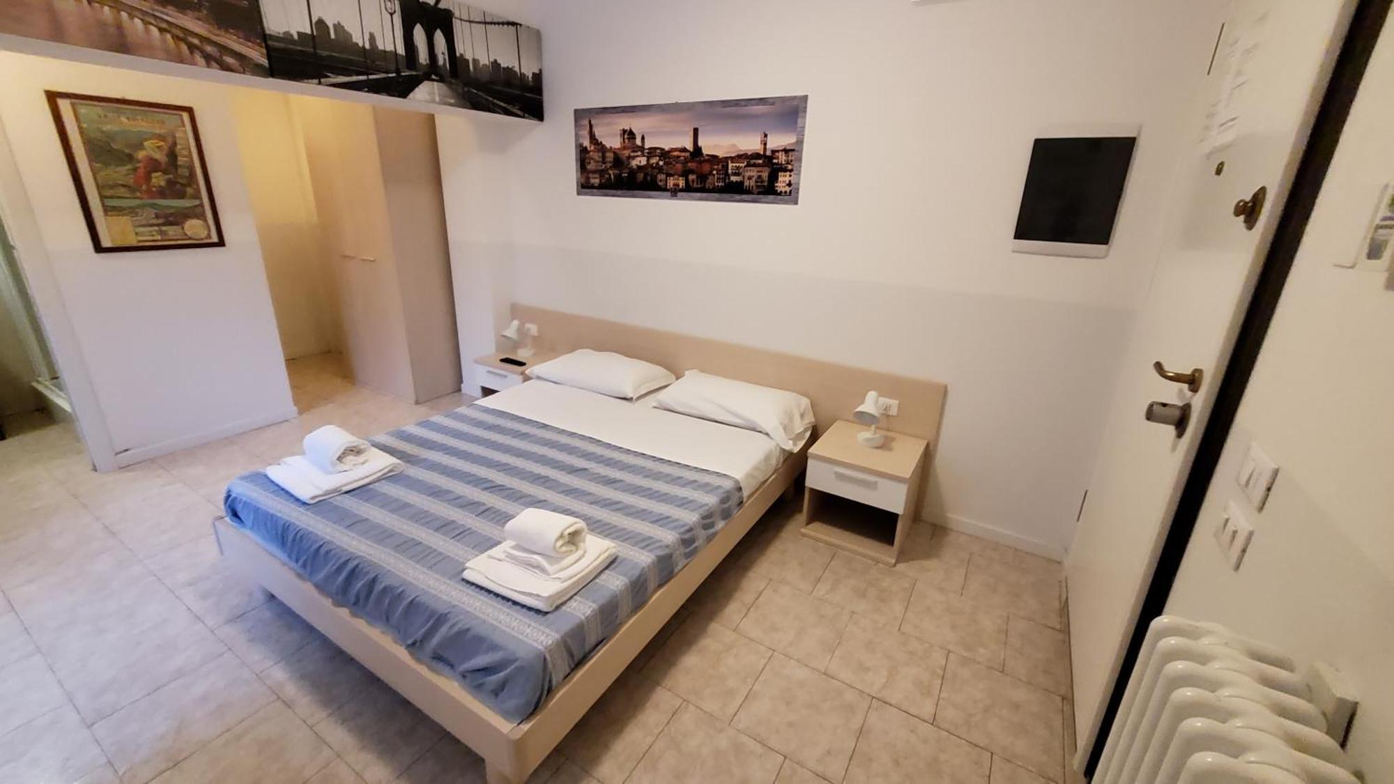 Hotel Hb Bonomelli 15 Bergamo Zewnętrze zdjęcie
