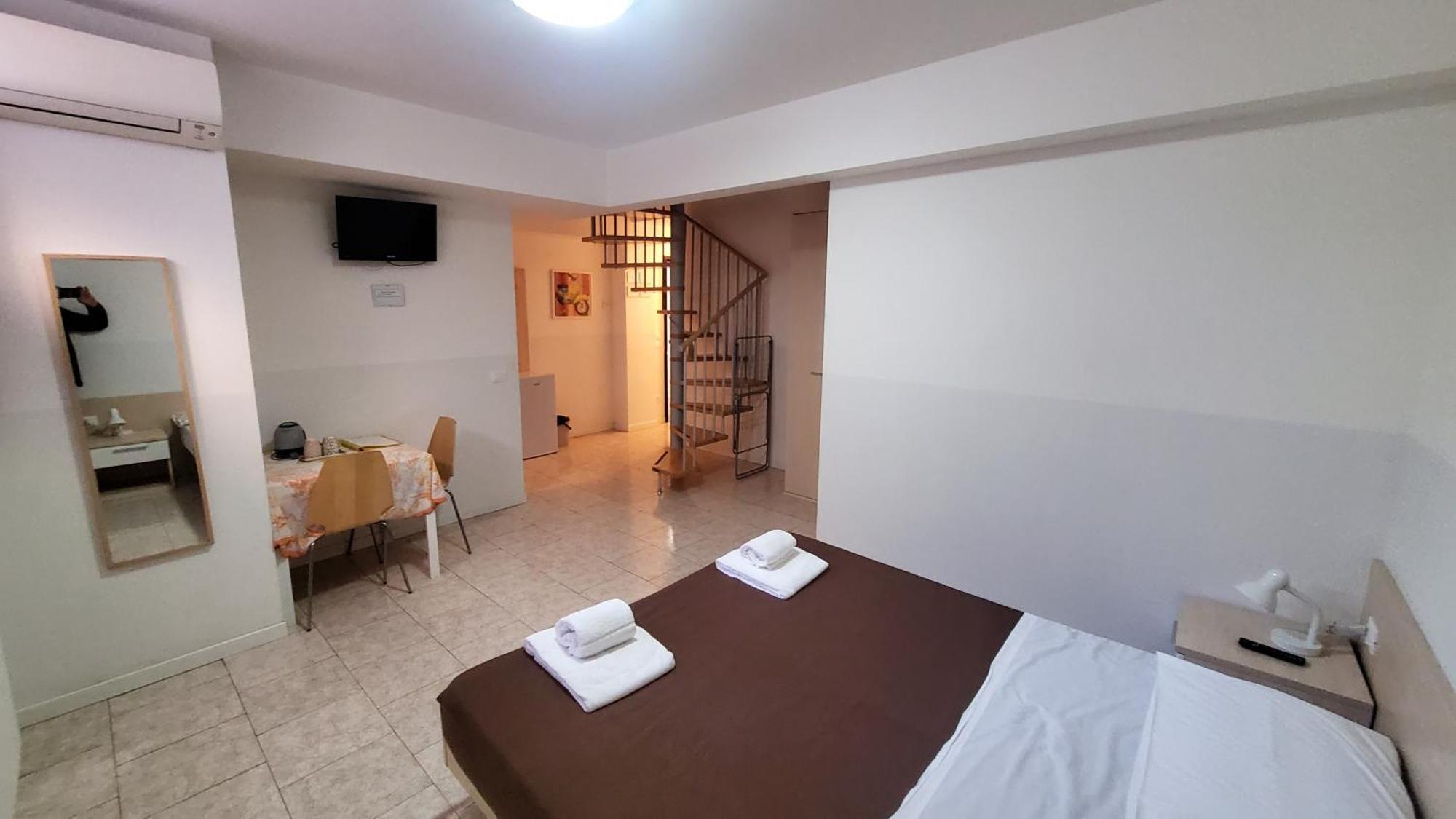 Hotel Hb Bonomelli 15 Bergamo Zewnętrze zdjęcie