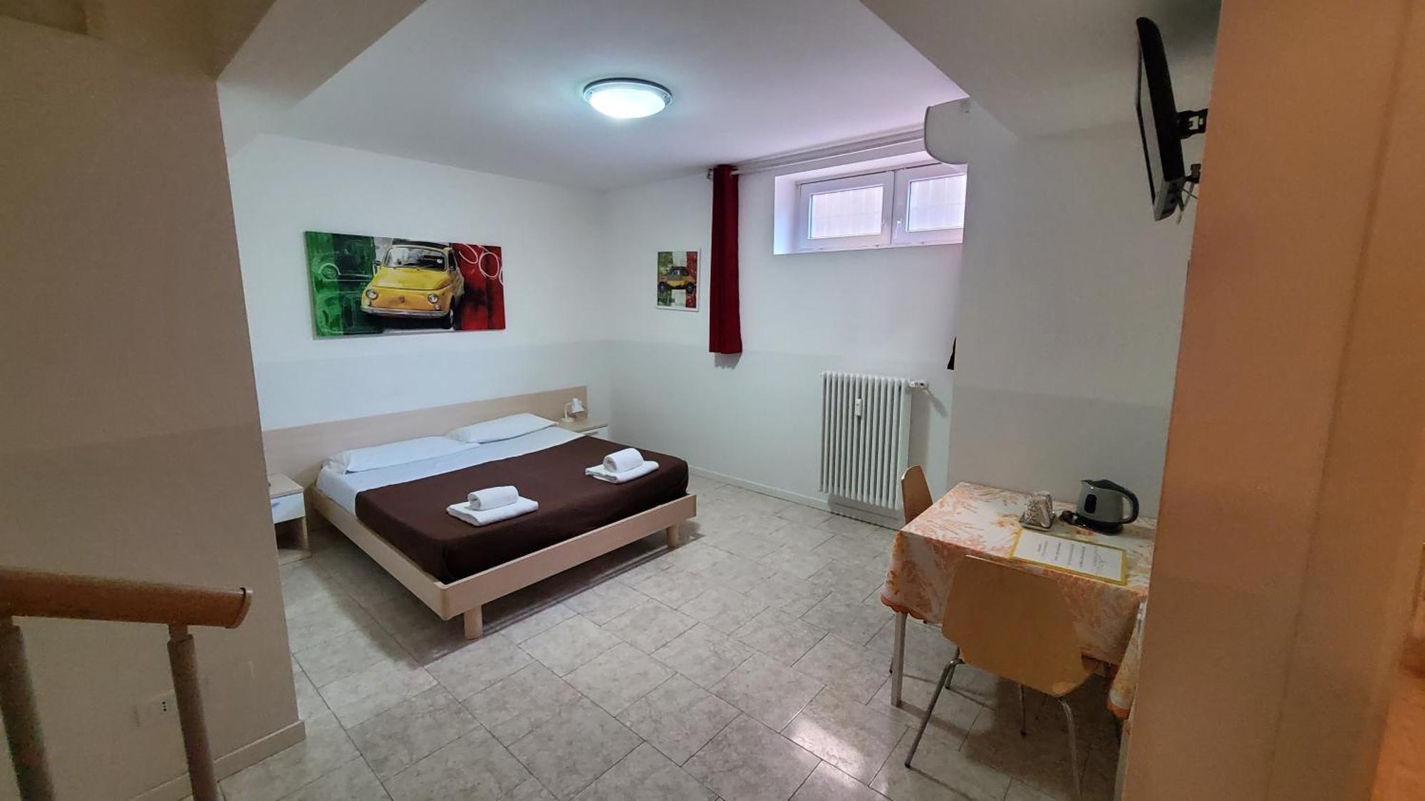 Hotel Hb Bonomelli 15 Bergamo Zewnętrze zdjęcie
