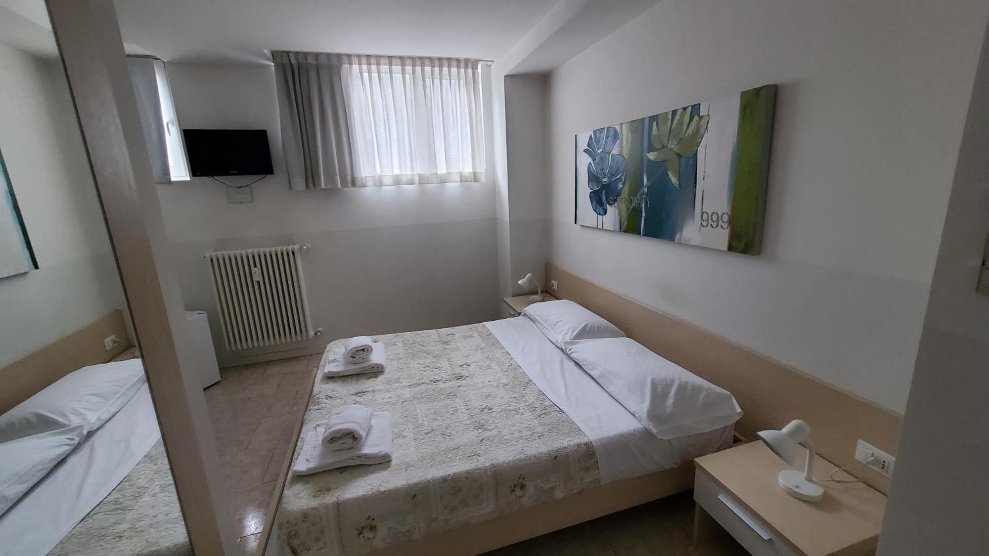 Hotel Hb Bonomelli 15 Bergamo Zewnętrze zdjęcie
