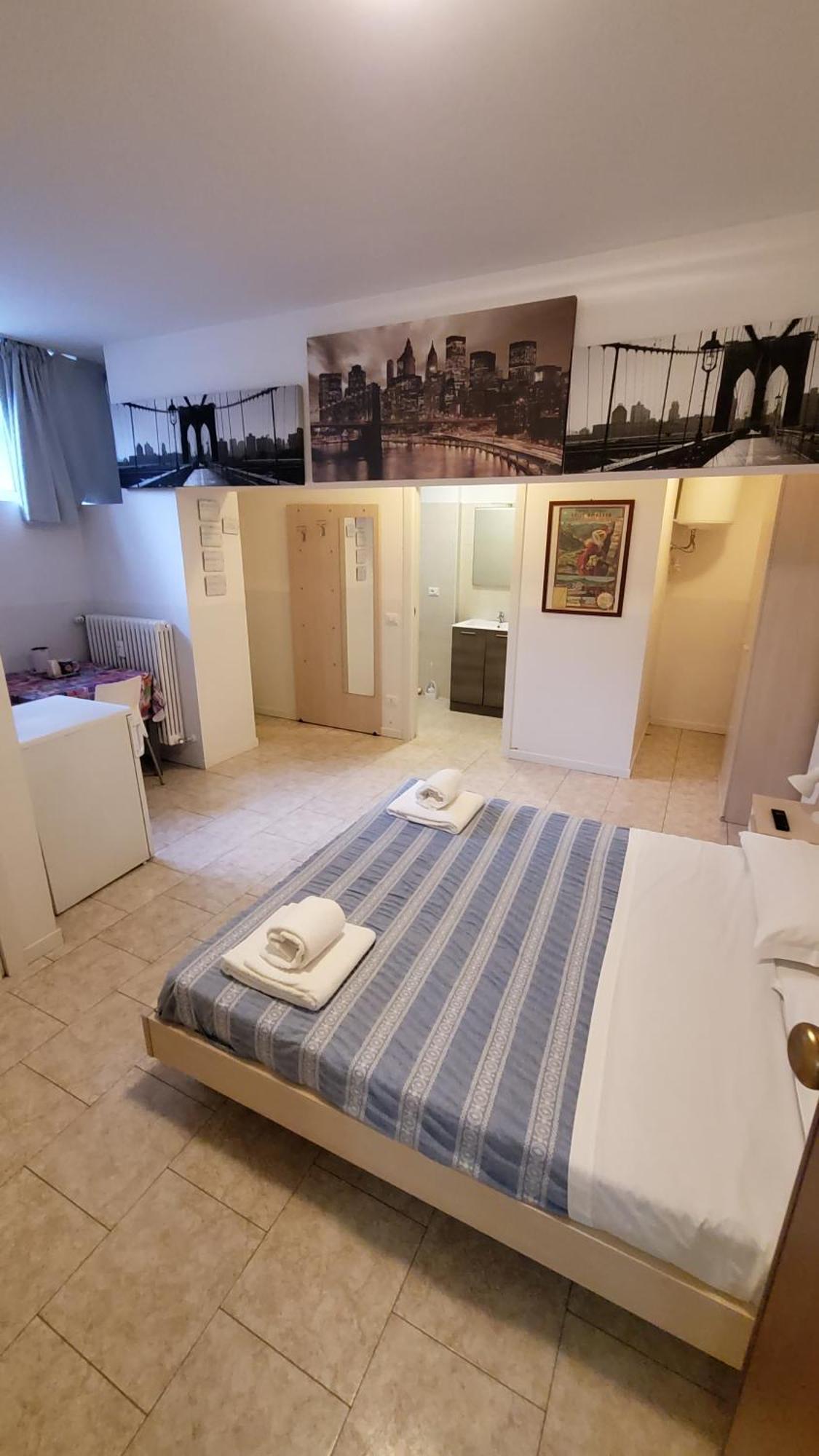 Hotel Hb Bonomelli 15 Bergamo Zewnętrze zdjęcie