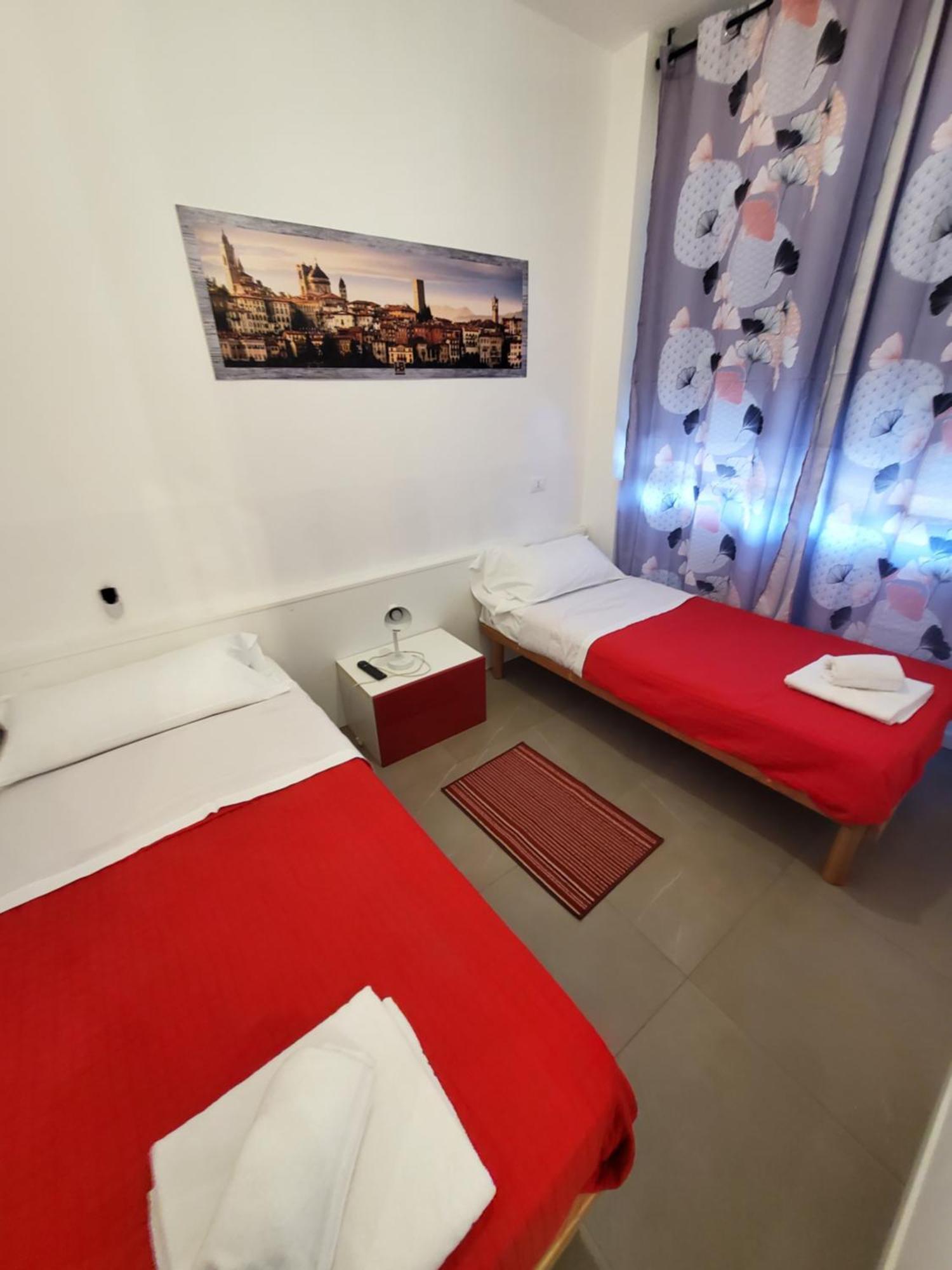 Hotel Hb Bonomelli 15 Bergamo Zewnętrze zdjęcie
